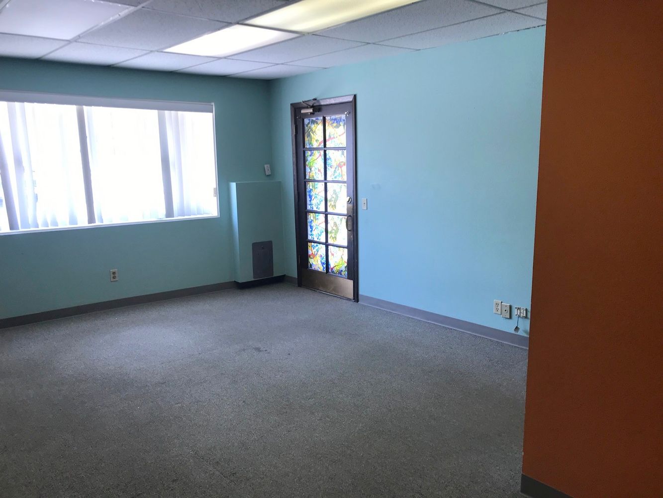 Turnagain Arts Buidling: 4105 E Turnagain Blvrd, Anchroage, AK 99517